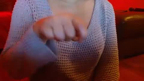 Snapshot of delphine_x chatting on 01.26.25 Delphine online show from 01.26.25