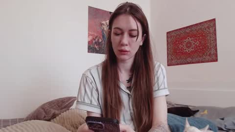 Snapshot of demiamour chatting on 02.26.25 Demi. not your babybabebb and other shit online show from 02.26.25