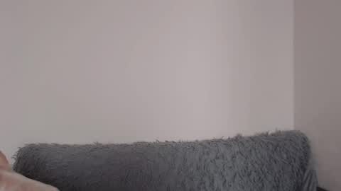 Snapshot of demiamour chatting on 10.10.25 Demi. not your babybabebb and other shit online show from 10.10.25