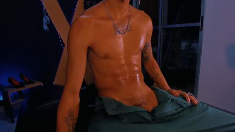Snapshot of demonkush_ chatting on 01.07.25 DemonKush online show from 01.07.25