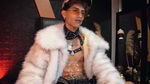 Snapshot of demonkush_ chatting on 09.16.25 DemonKush online show from 09.16.25