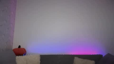 Den online show from 09.23.25