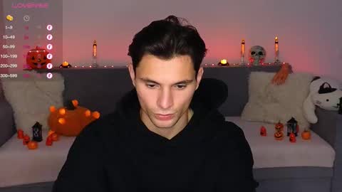 Den online show from 10.12.25