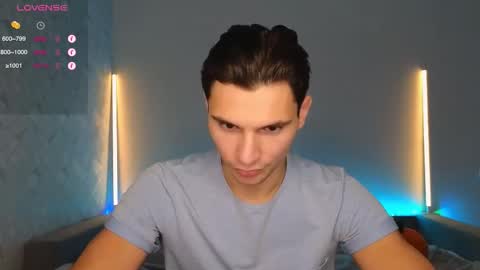 Den online show from 11.23.25