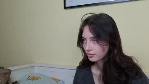 Snapshot of denniseforline chatting on 10.02.25 Olivia online show from 10.02.25