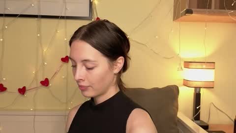 Snapshot of denniseforline chatting on 10.14.25 Olivia online show from 10.14.25
