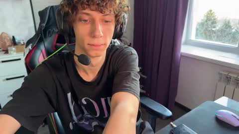 Snapshot of denobluora chatting on 12.14.24 Jasper online show from 12.14.24