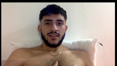 Snapshot of derek_smiith chatting on 01.24.25 Derek smiith online show from 01.24.25