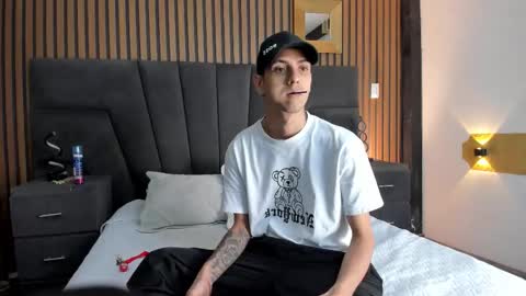 derrymeyers online show from 10.27.25