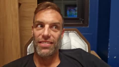 Snapshot of desertan20 chatting on 11.10.25 Tall and Handsome online show from 11.10.25