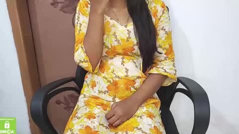 Snapshot of desicoupleshow chatting on 02.20.25 Eva and Adam online show from 02.20.25