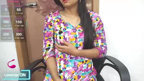 Snapshot of desicoupleshow chatting on 03.10.25 Eva and Adam online show from 03.10.25