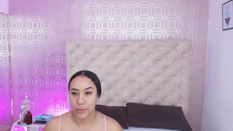 Sara Desire online show from 02.03.25