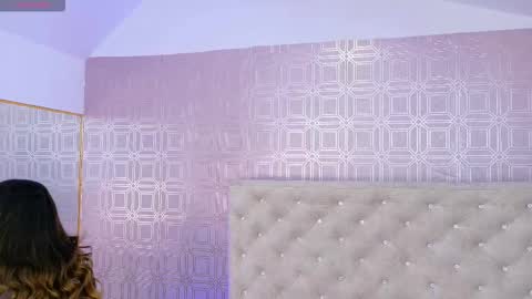 Sara Desire online show from 10.07.25