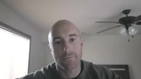 Snapshot of desireataste chatting on 10.12.25 desireataste online show from 10.12.25