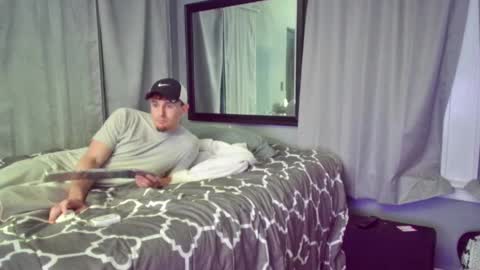 Snapshot of desiriabledesiri chatting on 02.08.25 Ryley Rydes online show from 02.08.25