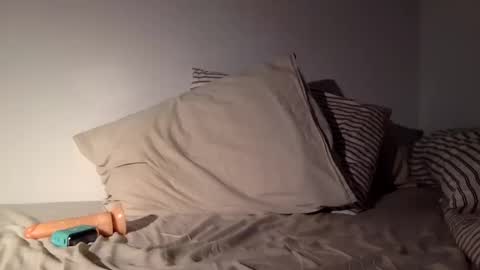 Snapshot of detroitbro chatting on 09.19.25 Detroit Bro online show from 09.19.25