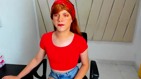 Snapshot of devon_dice chatting on 12.08.24 Alex online show from 12.08.24