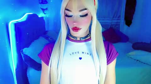 Snapshot of diamond_hott1 chatting on 12.25.24 AmayaGirl online show from 12.25.24