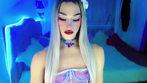 Snapshot of diamond_hott1 chatting on 12.29.24 AmayaGirl online show from 12.29.24