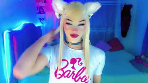 Snapshot of diamond_hott1 chatting on 01.05.25 AmayaGirl online show from 01.05.25