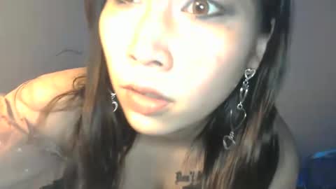 Snapshot of diamondshadows chatting on 02.19.25 Diamonds online show from 02.19.25