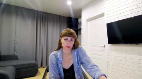 Snapshot of diana_meridor chatting on 09.19.25 diana_meridor online show from 09.19.25