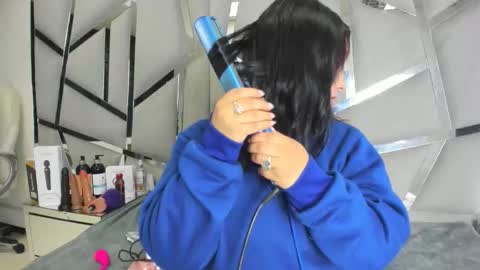 dianarous online show from 11.10.25