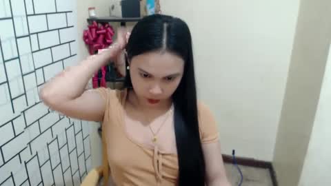 Diane online show from 02.05.25