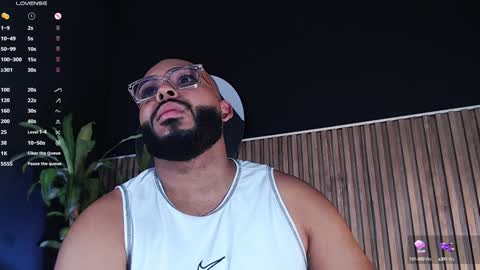 Snapshot of dilanjonnes chatting on 12.31.24 DilanJonnes online show from 12.31.24