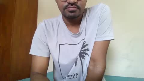 Snapshot of dilip_09 chatting on 12.18.24 dilip_09 online show from 12.18.24