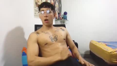 Snapshot of dillom420 chatting on 02.14.25 dillom420 online show from 02.14.25