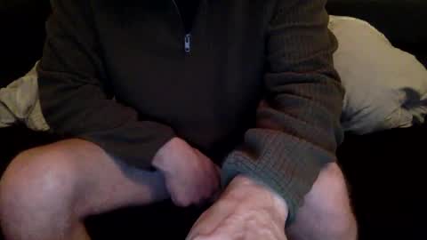 Snapshot of dinnerout1111 chatting on 01.25.25 dinnerout1111 online show from 01.25.25