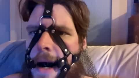 Snapshot of dirtydogsday chatting on 10.23.25 Dirtydog online show from 10.23.25