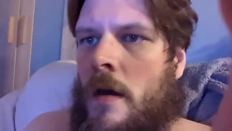 Snapshot of dirtydogsday chatting on 10.25.25 Dirtydog online show from 10.25.25