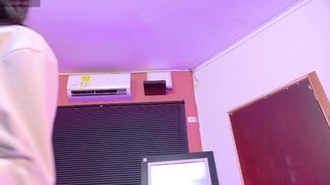 Snapshot of dirtylittleslutt_ chatting on 02.11.25 Nemesis online show from 02.11.25