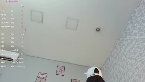 Snapshot of dirtylittleslutt_ chatting on 03.02.25 Nemesis online show from 03.02.25