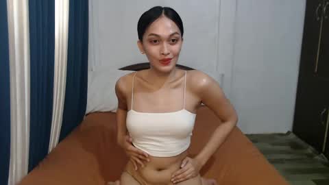 Snapshot of divina_graciaxx chatting on 02.22.25 DIVINA online show from 02.22.25