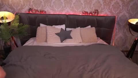 DivineJasss online show from 02.27.25