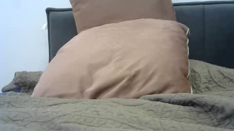 Snapshot of dixsonnnnn chatting on 12.14.24 dixsonnnnn online show from 12.14.24