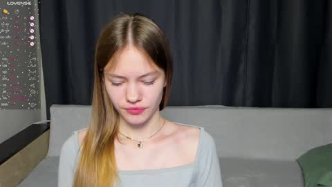 Snapshot of do_dick chatting on 12.28.24 Polly and Kiriko online show from 12.28.24