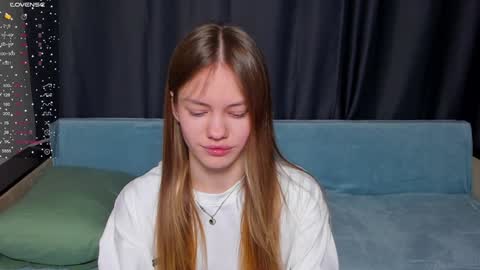 Snapshot of do_dick chatting on 01.11.25 Polly and Kiriko online show from 01.11.25