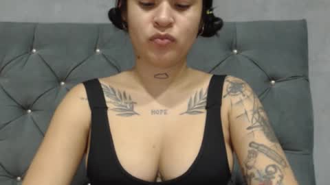 doll_and_thebrown online show from 10.12.25