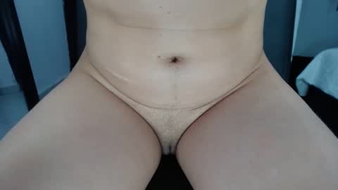 doll_dollys_ online show from 02.19.25