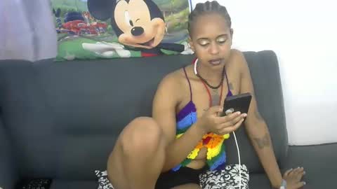 Snapshot of doll_starr chatting on 02.22.25 doll_starr online show from 02.22.25