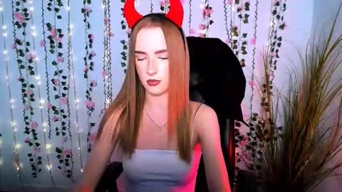 doll_vey online show from 09.13.25