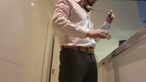 Snapshot of dominance chatting on 01.04.25 Master Dominance online show from 01.04.25