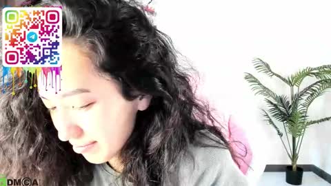 Aura online show from 09.11.25