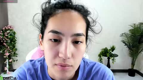 Aura online show from 10.21.25