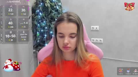 Snapshot of donnaaa_evans chatting on 12.15.24 Donna On GMT2 Mon-Fri 3-9 AM online show from 12.15.24